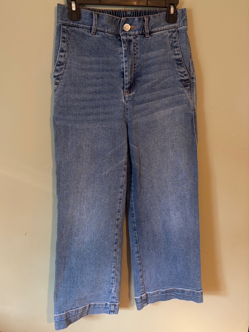 UGG Etna Pants Cropped Wide Leg Blue Jeans. Size M - Picture 2 of 5